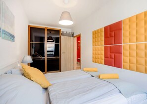 1 bedroom, iron/ironing board, travel cot, Internet - Tuscany Garden Budapest - Balcony (Budapest)