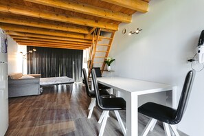 Interior - Apartment 'Between Countryside and Ocean' with Private Garden and Wi-Fi (Breuil-Magné)
