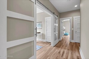 Interior - Sea La Vie in 2026 (Carolina Beach)