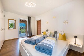 2 bedrooms, iron/ironing board, free WiFi, bed sheets - Apartment 'Angerblick' with Mountain View, Private Terrace and Wi-Fi - Vacation on the farm (Sankt Michael)