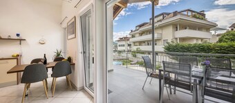 Apartment 'Angerblick' with Mountain View, Private Terrace and Wi-Fi - Vacation on the farm