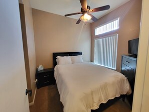 4 chambres, bureau, fer et planche Ă repasser, Wi-Fi gratuit