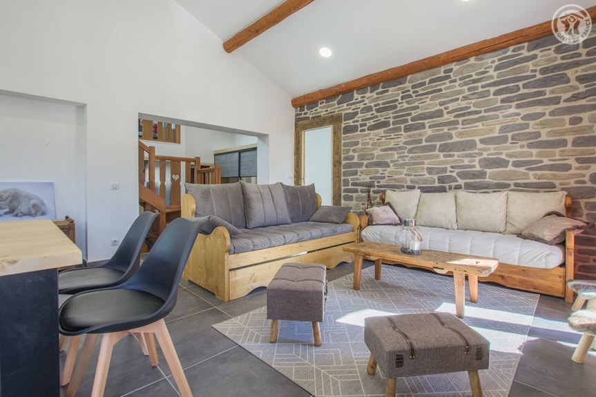 Maison 'Gîte Les Mélèzes' Avec Vue Sur Les Montagnes, Balcon Et Wi-fi - Place de la Vanoise