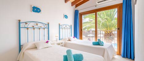 2 chambres, fer et planche Ă repasser, Wi-Fi gratuit, draps fournis