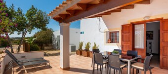Casa de vacaciones 'Ca Ses Celleres' con terraza privada, jardín privado y Wi-Fi