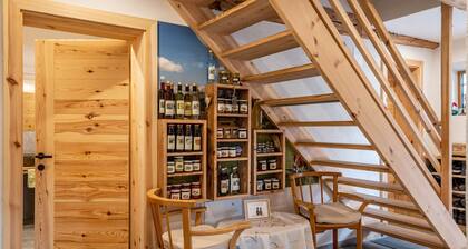 Appartement "Malsötscherhof A" avec vue sur les montagnes, terrasse privée et Wi-Fi