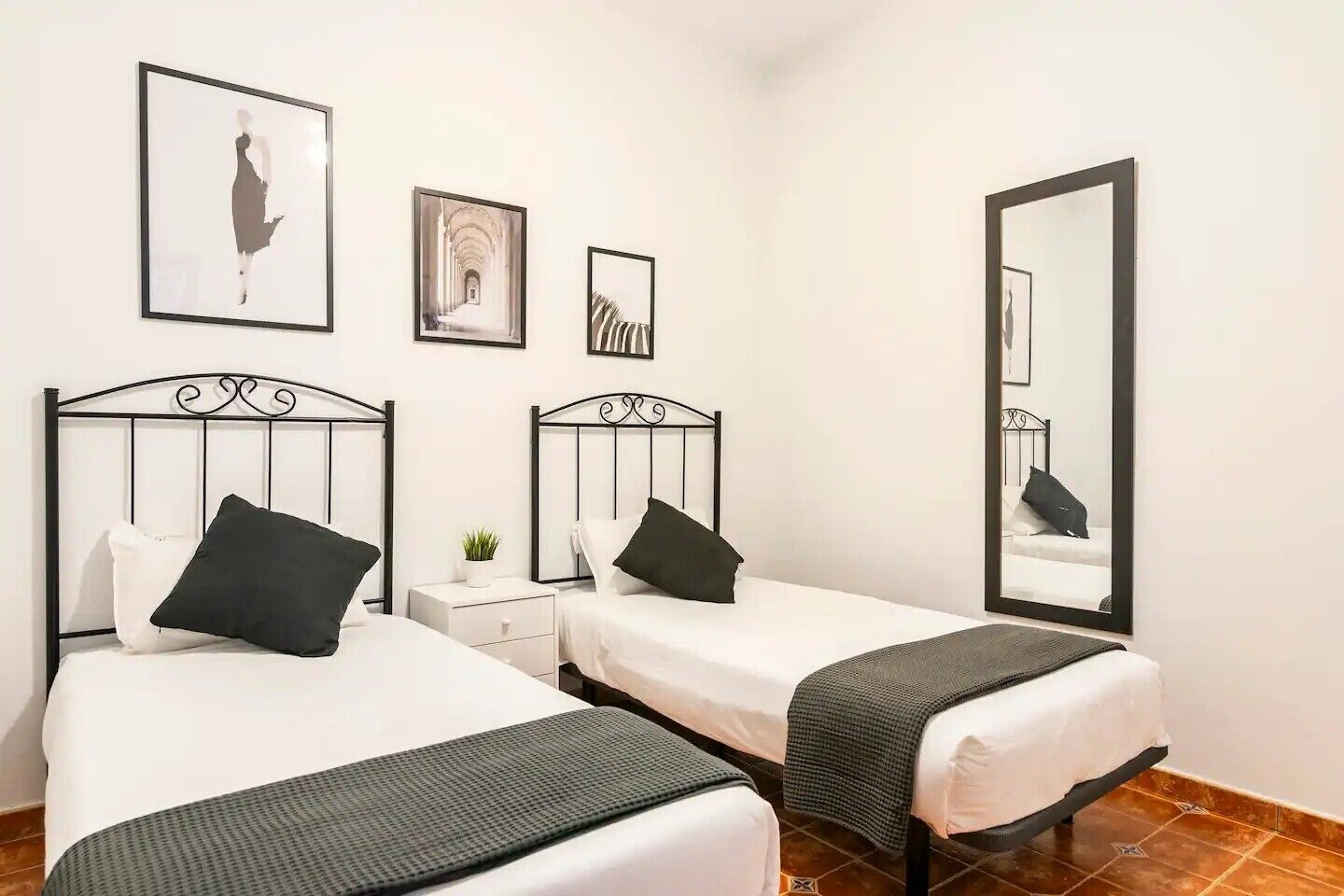 2 camere, ferro/asse da stiro, Wi-Fi gratuito, lenzuola