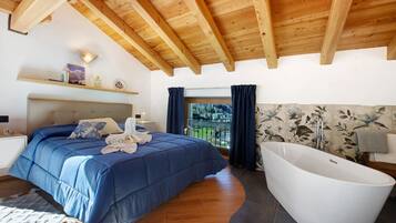 2 chambres, fer et planche Ă repasser, Wi-Fi gratuit, draps fournis