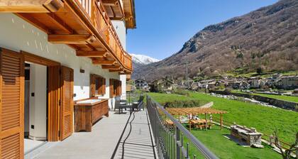 Apartment "Cucu - 1" with Mountain View, Private Terrace, and Shared Barbecue