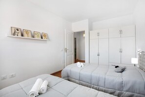 2 bedrooms, iron/ironing board, free WiFi, bed sheets - Vacation Apartment 'Casa Oramas Il' with Shared Pool, Private Terrace and Wi-Fi (Puertito de Güímar)