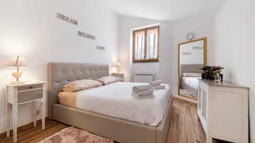 2 Schlafzimmer, Bügeleisen/Bügelbrett, kostenloses WLAN, Bettwäsche