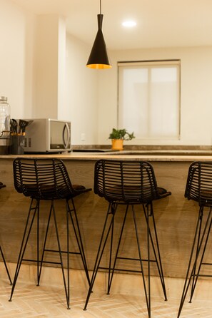 Deluxe Apartment, 2 Bedrooms, Kitchen, City View | Private kitchen