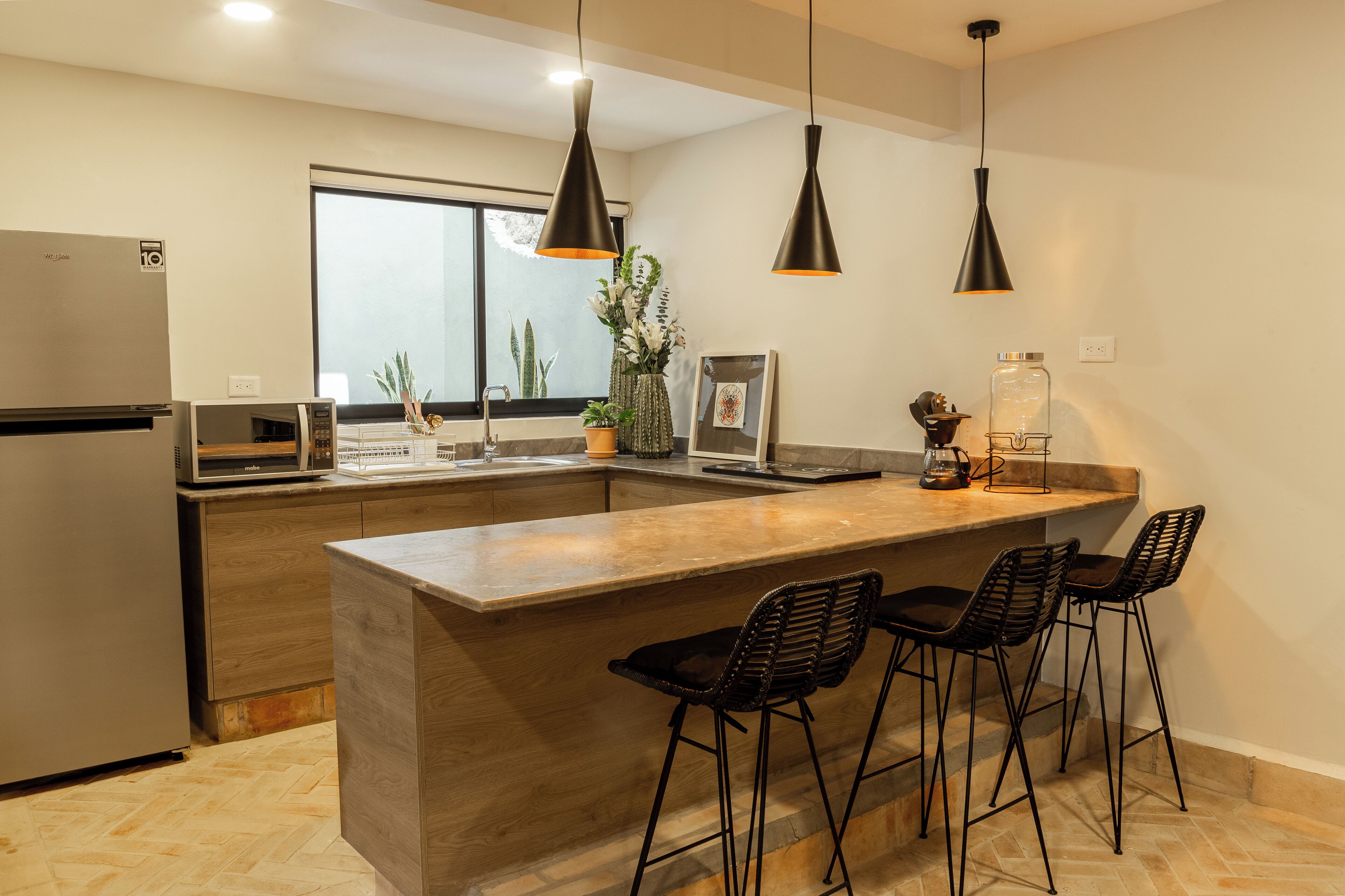 Deluxe Apartment, 2 Bedrooms, Kitchen, City View | Private kitchen | Full-sized fridge, microwave, toaster, griddle