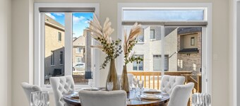 Executive 5BR-4BATH Detached Retreat Brampton/Miss Border 