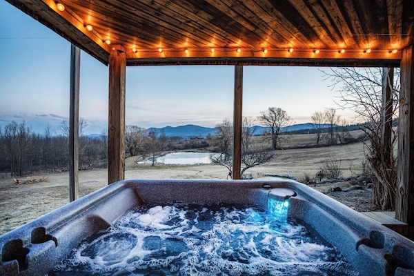 Bañera de hidromasaje exterior