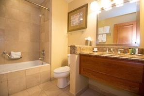 Hair dryer, bidet, towels, soap - Breckenridge | Couples Ski Retreat | Pool + Hot Tubs (Breckenridge)