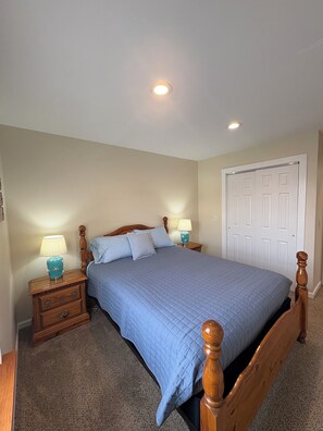 2 quartos, Wi-Fi de cortesia, roupa de cama