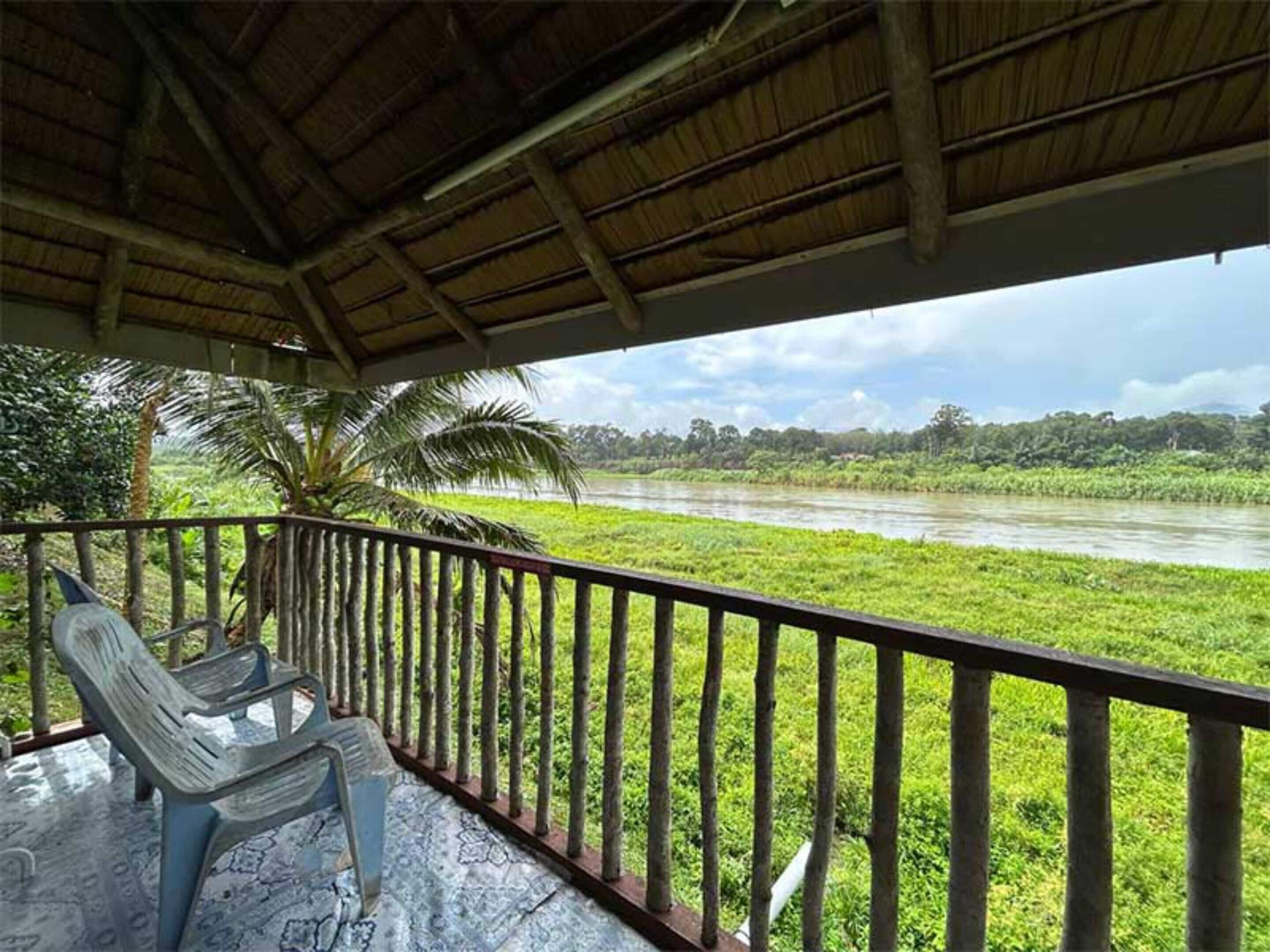 Soundproofing, bed sheets