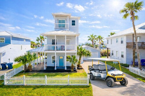 Lagoonfront Beach Escape | Golf Cart + Game Room!
