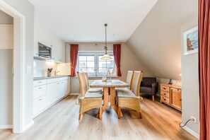 Imagen sin descripción, 5 de 37, botón