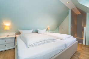 2 Schlafzimmer, Zimmersafe, Bügeleisen/Bügelbrett, WLAN