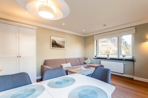 Immagine non classificata, 5 di 49, pulsante