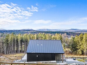 Exterior - The Penelope: New, Modern Home w/Breathtaking View (Stowe)