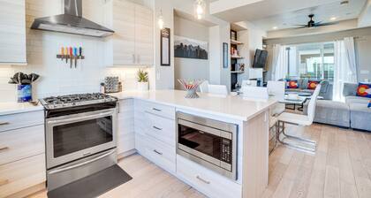 Ultimate Colorado Retreat w/ Themed Suite Style Bedrooms, Game Room, & Fire Pit!