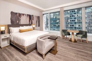 1 bedroom, iron/ironing board, travel crib, WiFi - NYC | 5th Ave Premier Studio | Walk to Central Park (New York)