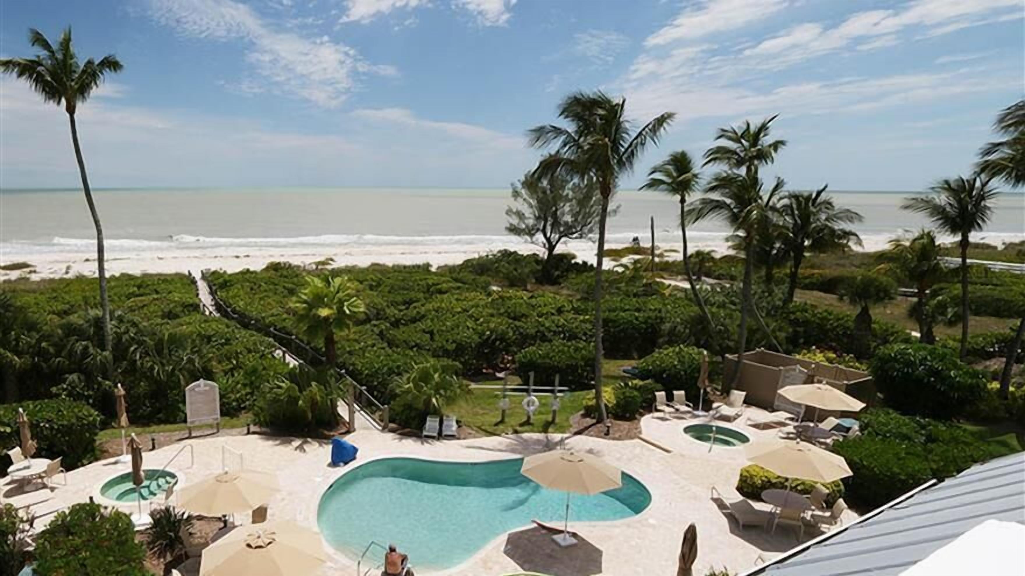Hurricane House Resort - 2 Bedroom