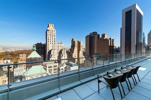 West 57th Street, a Hilton Club - 1 - Bedroom Penthouse - 1 PH