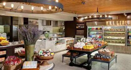 The Residences, a Hilton Club - 1 Bedroom Penthouse