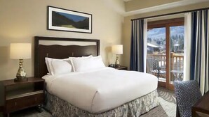 Room - Park City | Crew Snow Hub | Pool + Hot Tub | 3BR Sleeps 8 (Park City)