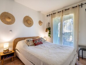 1 bedroom, internet - Cap Négre : Domaine de la Pinède by Interhome (Le Lavandou)