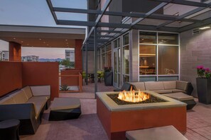 Property amenity - SpringHill Suites by Marriott Phoenix West/Avondale (Avondale)
