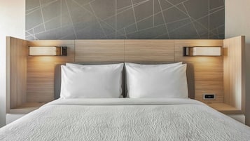 Ropa de cama de alta calidad, colchones con efecto memoria y escritorio