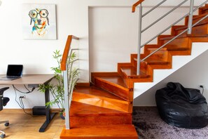 Interior - Beautiful 3-bedroom, 3-story family home near San Borja (La Victoria)