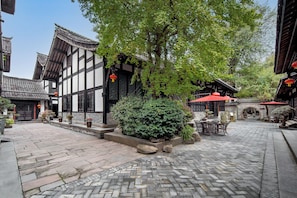 Courtyard - CD YUEN CHI (Chengdu)