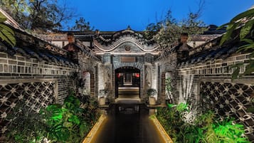 Nhà hàng