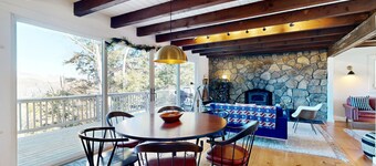 Mtn-view home with large deck, wood stove, firepit, grill, streaming, W/D, & AC