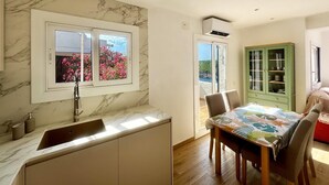 Dining - Beautiful house with a spectacular sea view (l'Escala)