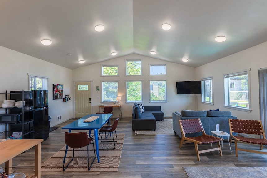 #Stayinmydistrict Oceanview Studio Loft - Port Orford, OR