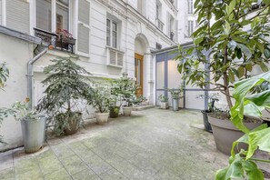Exterior detail - Stunning & warm flat in the 11th - Parmentier (Paris)