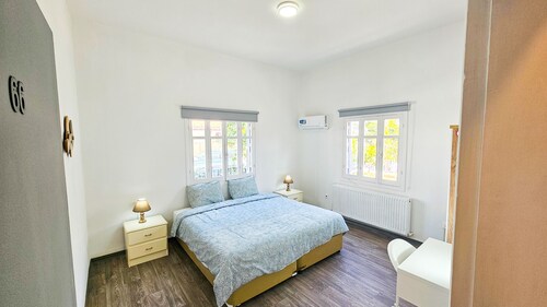 The Lemon Tree Hostel