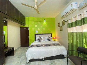 5 makuuhuonetta, Wi-Fi, vuodevaatteet