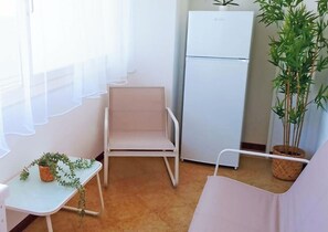 Interior - Casa Chiara, a few steps from Porto Azzurro center! (Porto Azzurro)