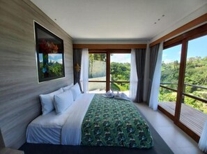 Villa, 2 Bedrooms, Private Bathroom | 2 bedrooms, desk, soundproofing, free WiFi