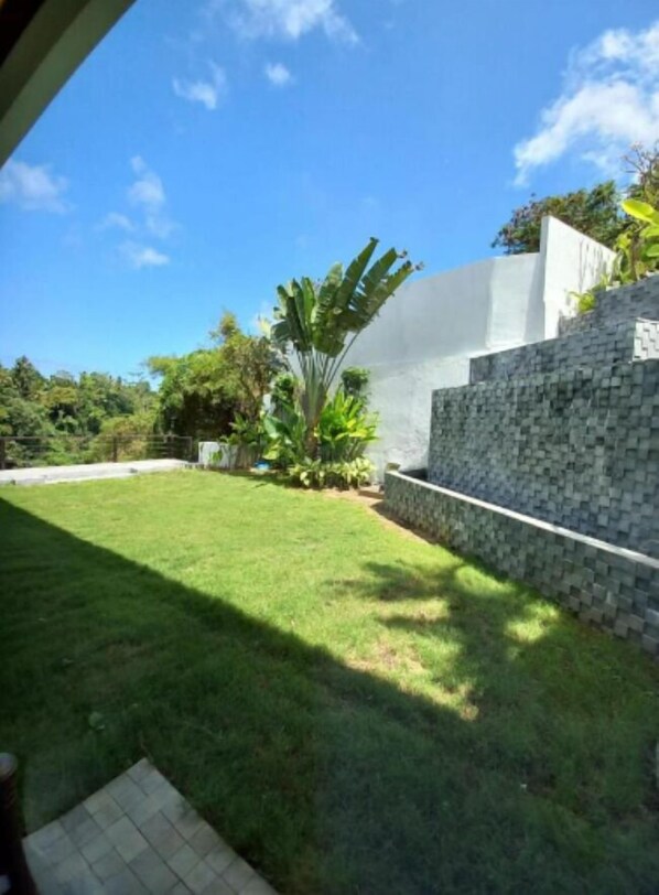 Garden view - VILLA TAMARO BALI  (Sukawati)