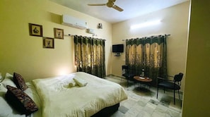 5 chambres, Wi-Fi, literie fournie