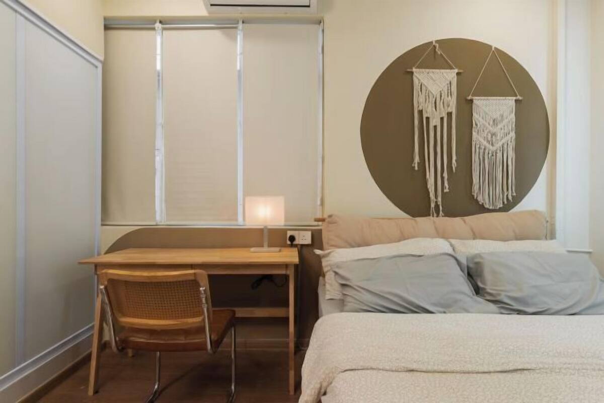 Desk, iron/ironing board (on request), WiFi (free), bed sheets